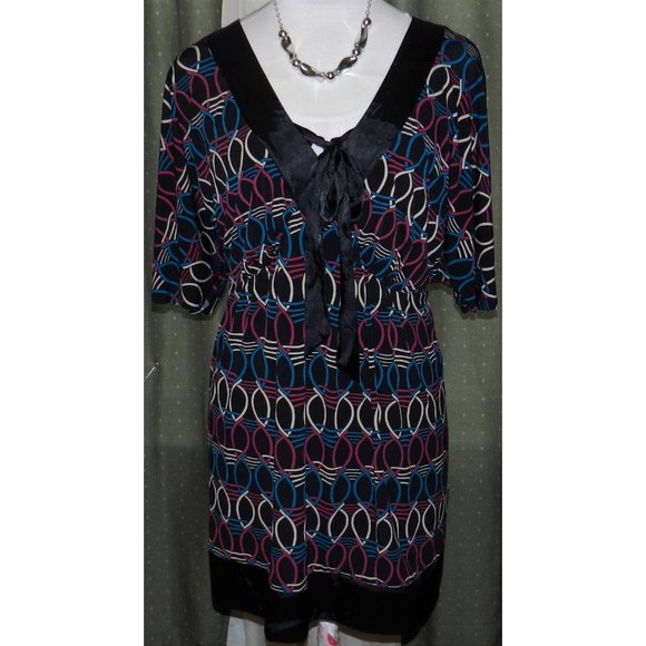Ladies size 2X Bisou Bisou artsy stretch blend tunic top black satin trim - Picture 1 of 5